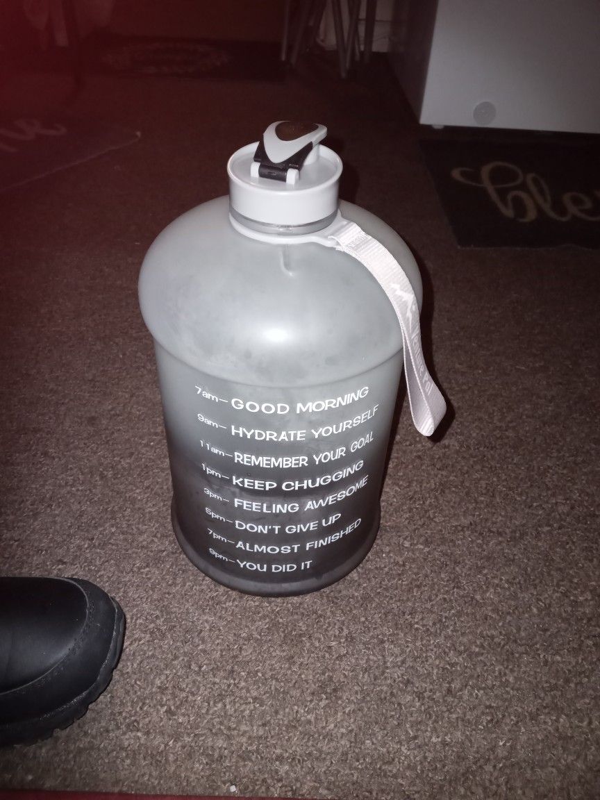 Tall Inspiration Jug Good Condition $6.00