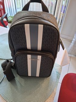 MICHAEL KORS HANDBAG FOR MEN
