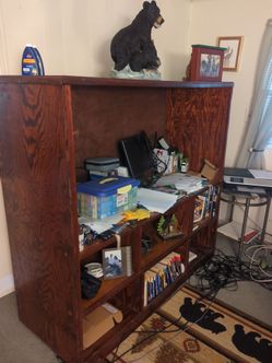 Entertainment center