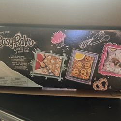 Easy-Bake ultimate oven Deluxe Set 