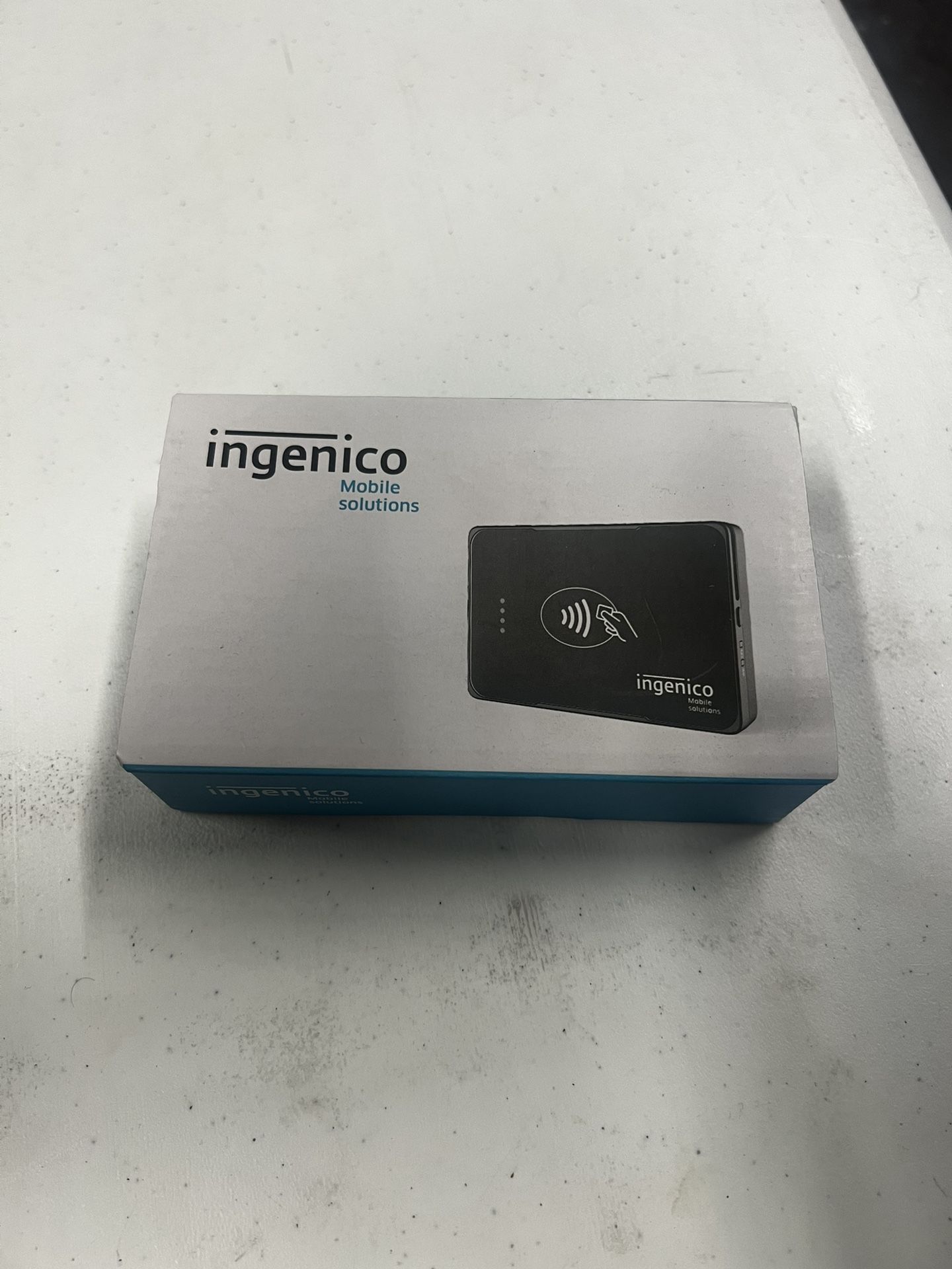 Ingenico Moby 5500 Card Reader