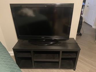 Toshiba TV & IKEA Shelves