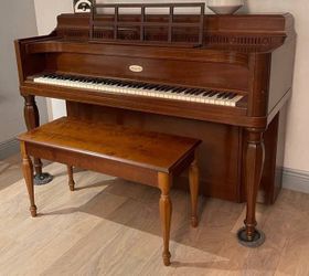 Antique Upright Piano Steinway & Sons  Art Deco era console year 1942