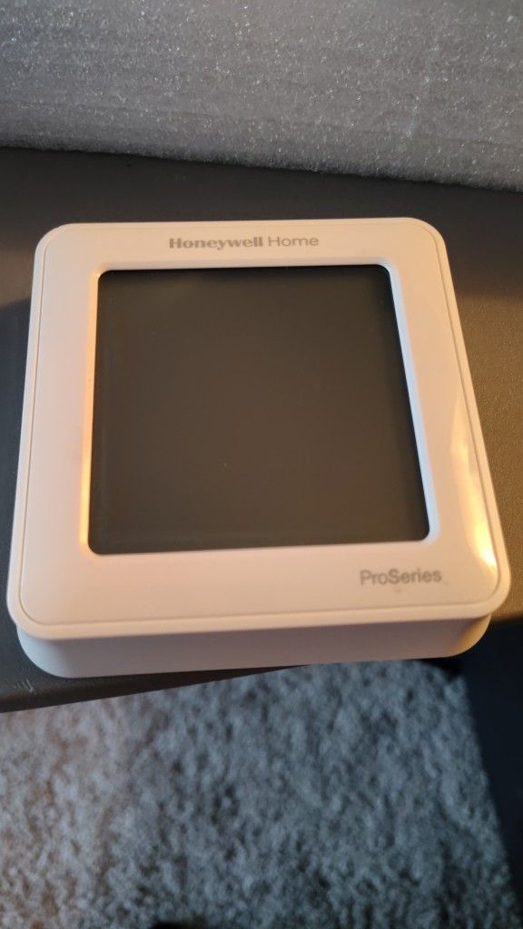 Honeywell Home Pro series thermostat WiFi