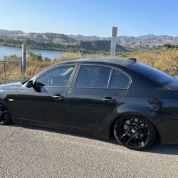 2005 BMW 545i