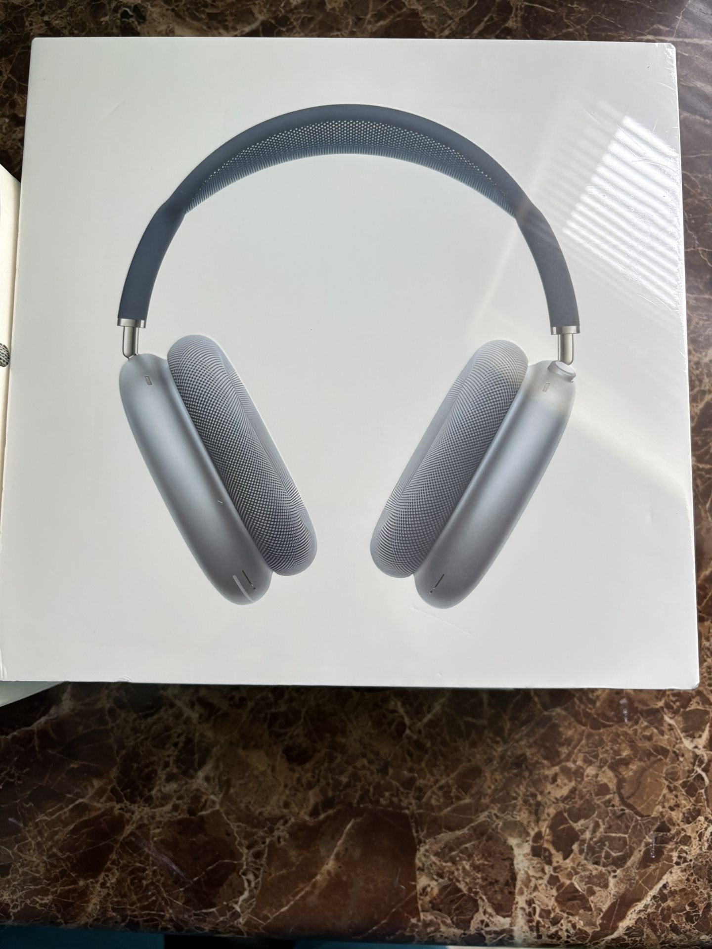 Sky blue AirPod Max