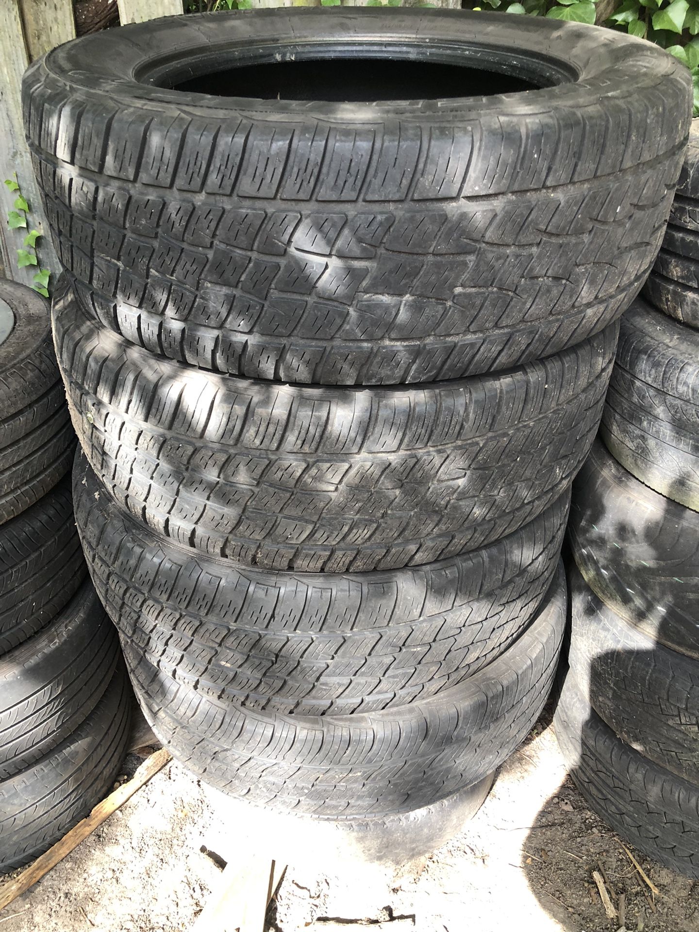 275/60R20