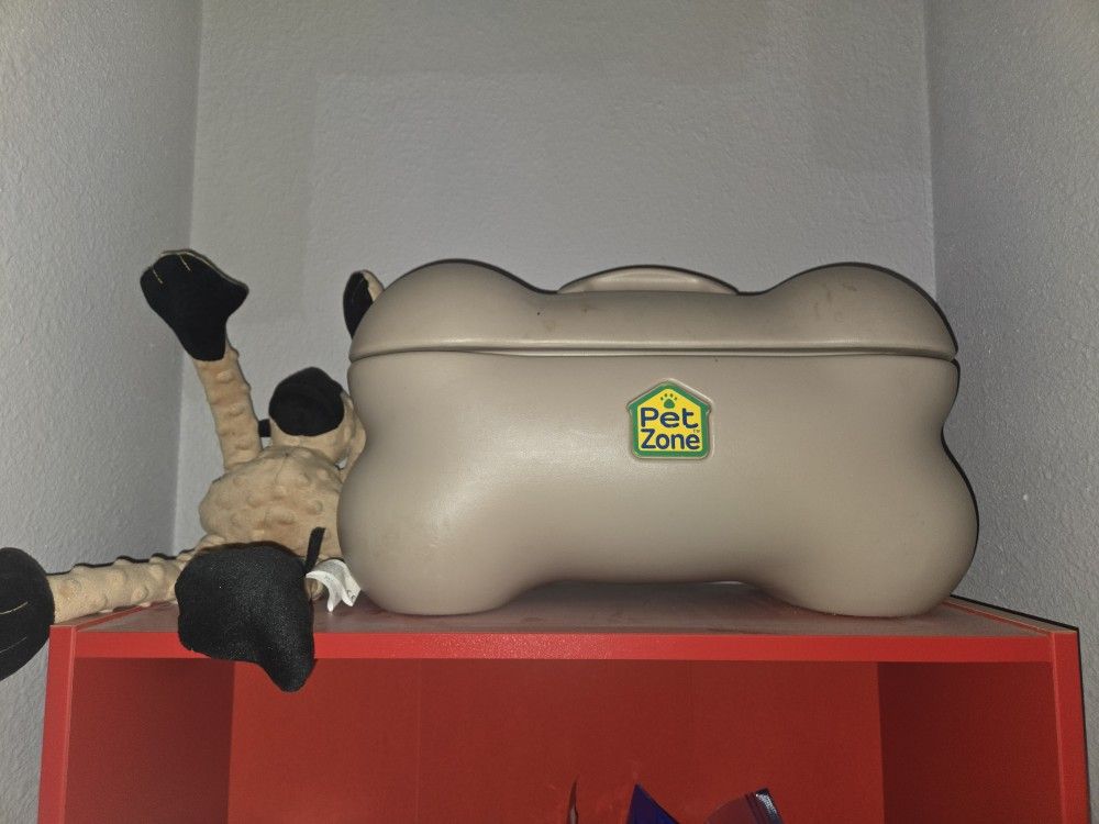 Pet Storage Bin And Toy