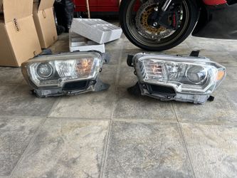2020 Tacoma Headlights