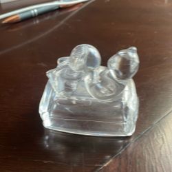 Vintage 1995 Avon Crystal Cat On A Pillow 