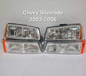 Chevy Silverado 2003-2006 Headlights