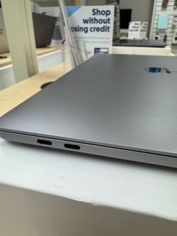 MacBook Pro 13" M1 8GB RAM 256GB SSD