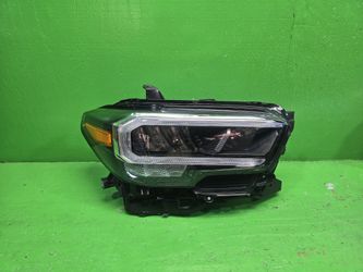 Headlight Tacoma 2020 2021 2022 2023 OEM