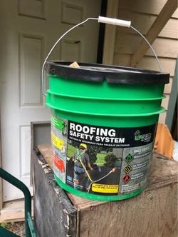 Upbeat Roofing Safety System