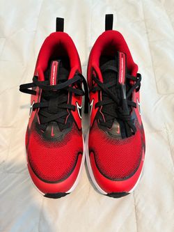 Nike Cosmic Runner Big Kids' Road Running Shoes