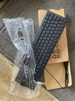 Moving Sale- NEW Dell Computer Keyboard