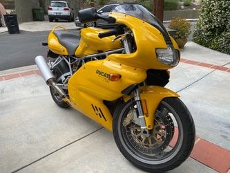 VINTAGE 2002 DUCATI SS 750