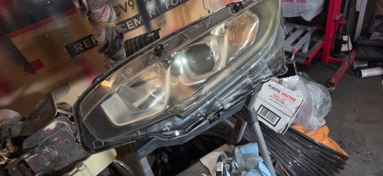 2018 Honda Civic headlight
