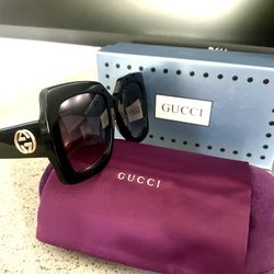 New Gucci GG0083s Oversized Square Women Black Sunglasses