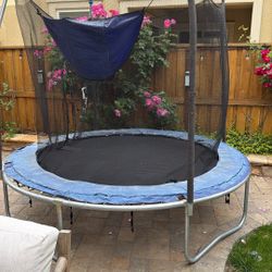 Trampoline 8ft