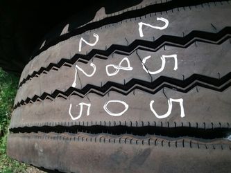 255 80 22.5 one very good tire for sale