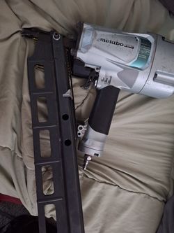 Metabo HPT Nail Gun
