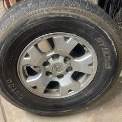 Toyota Rims Set 4 200 oo Just Rims No Tires