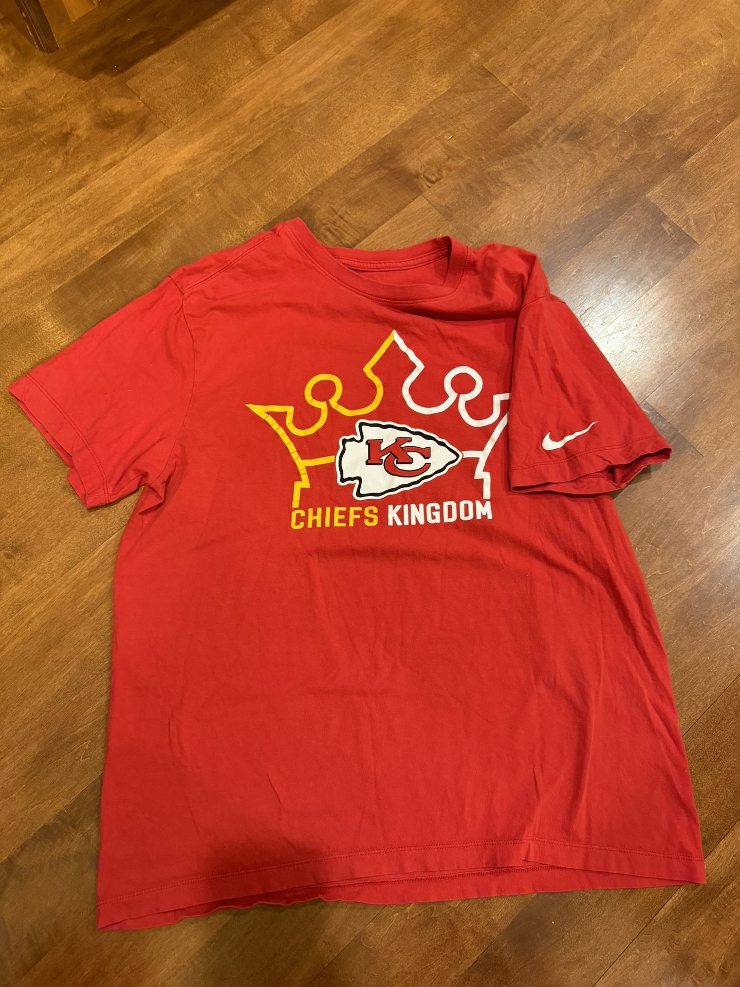 Mens Kansas City Chiefs Tshirt Shipping Available