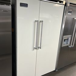 VIKING 48”WIDE BUILT IN GLOSS WHITE SIDE BY SIDE REFRIGERATOR 
