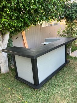 U shape patio bar