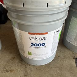 5 Gal Paint White/Grey