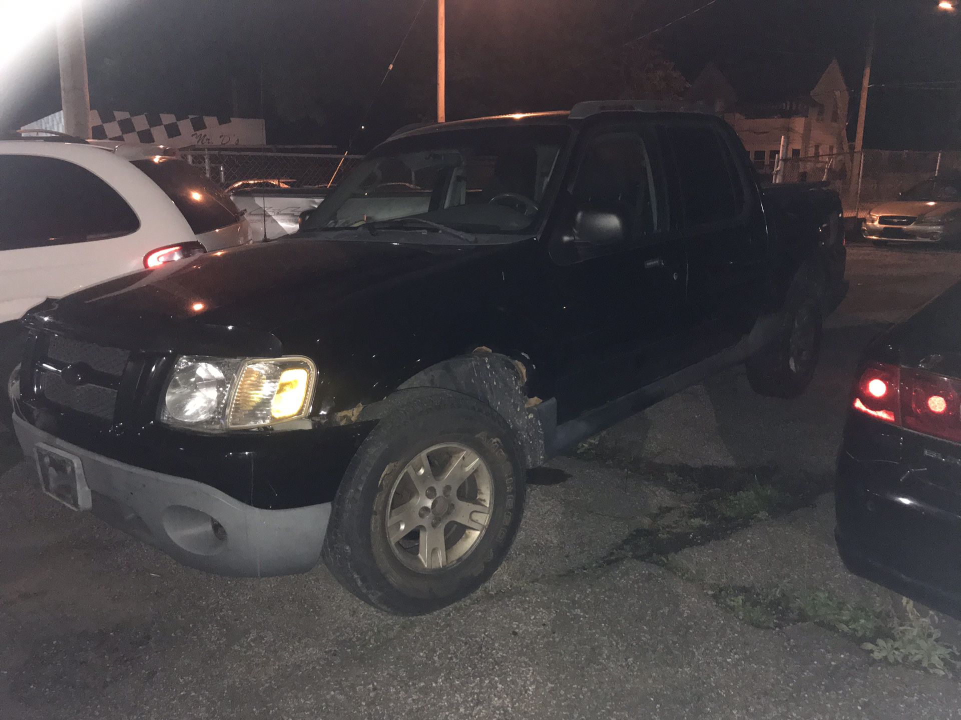 Ford Explorer sports trac for parts