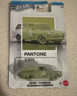 Hot wheels CUSTOM / PERSONNALISE "69 VOLKSWAGEN SQUAREBACK 3+
