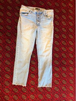 KUT From The Kloth Women’s 14 Button Fly Raw Hem Jeans Light Wash Denim
