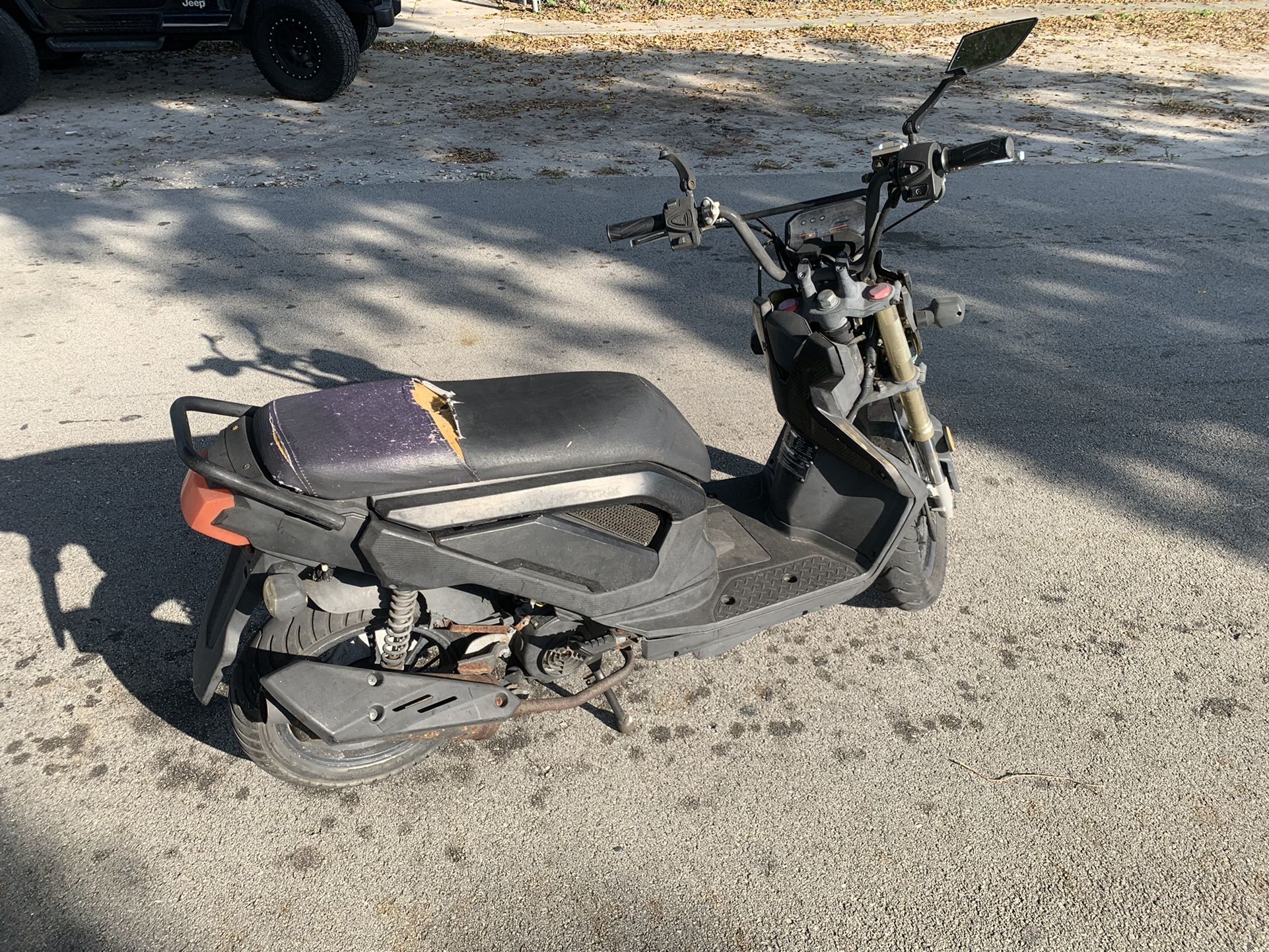 2014 Tao Tao 50cc Scooter
