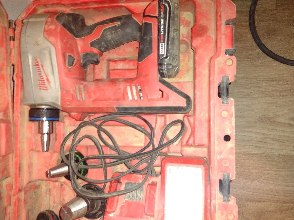 Milwaukee Corded Rotary Hammer