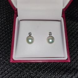 Helzberg Pearl Earrings Asking $65 OBO