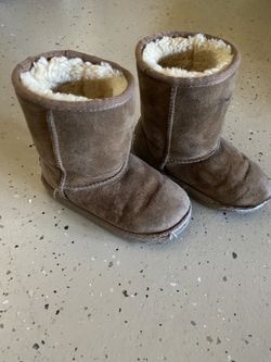 Kids Uggs