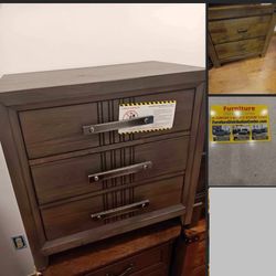 Brand new furniture at wholesale prices. Low prices in Florida. Furniture Distribution Center-ST PETE!     HUGE PRE TAX SALE SAME DAY DELIVERY!⛷️  WHO