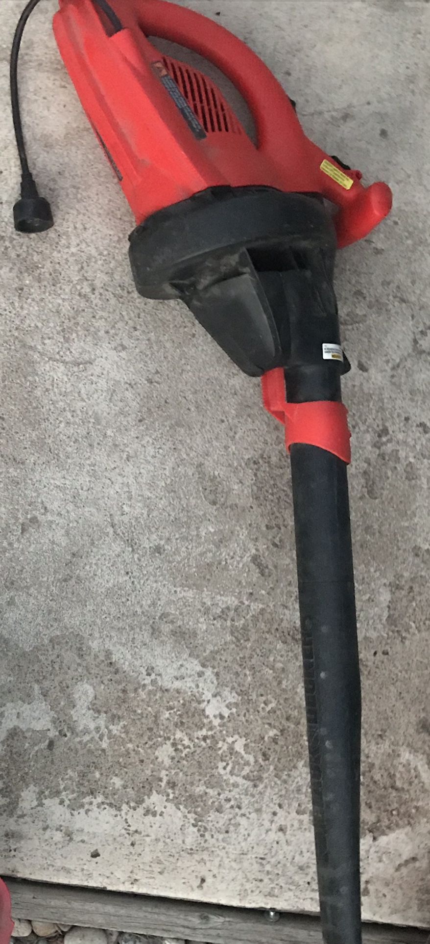 Leaf Blower