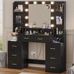 Makeup Vanity 