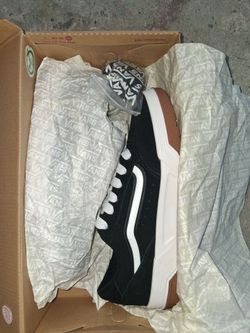 Vans Hylane "Black/White/Gum" - Men's Size 10