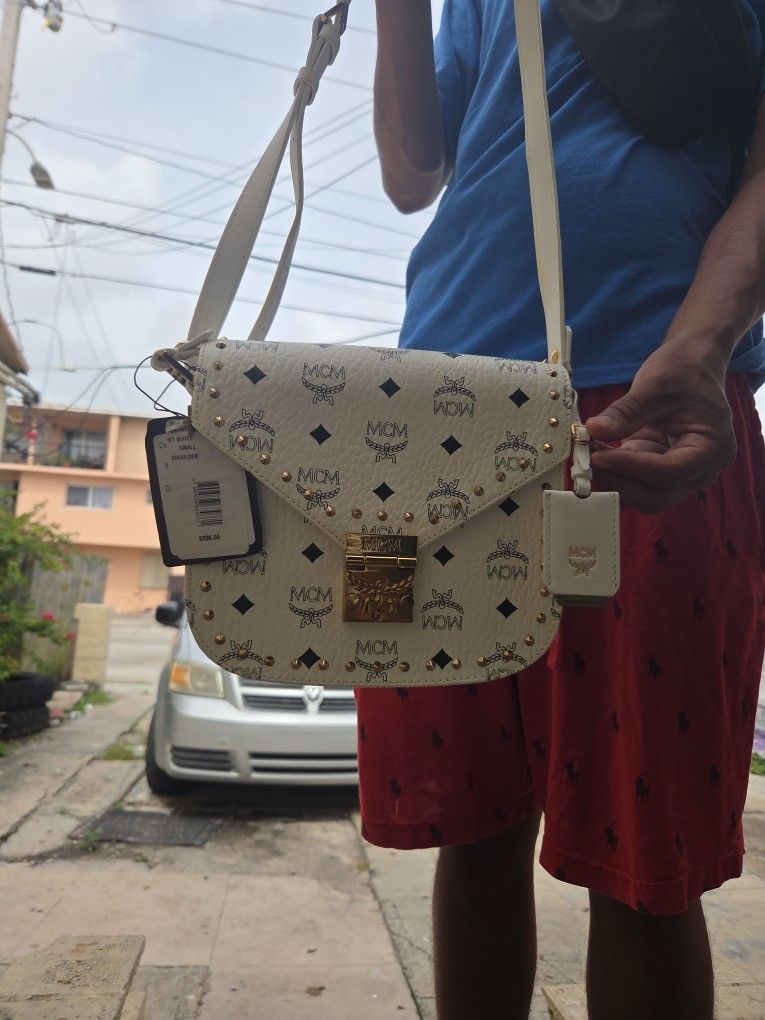 Mcm Cross Bag Or Body Bag