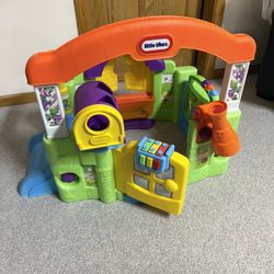 Little Tikes Activity Garden 