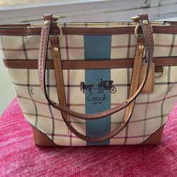 Coach Tattersall Bag And Wristlet Combo 