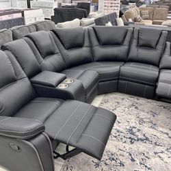 Black Fridays Deals Starting Early Sectional / Couch 