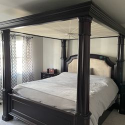 Adjustable Mahogany Bedroom Set w/King Canopy Bed