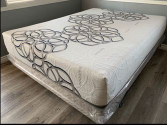 Queen Sky Comfort Bamboo Cool Gel Memory Foam Mattress