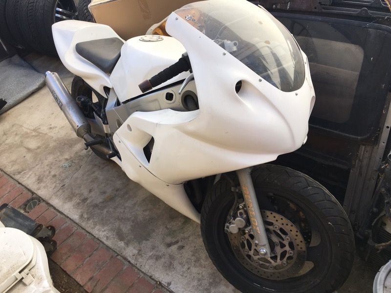 Yamaha FZR 600 FZR600 R1 Airtech Body Kit ONLY for sale!