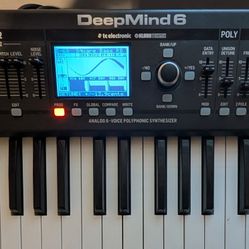 Behringer Deepmind 6 